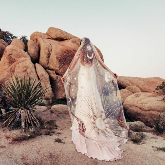 Rue De Seine "Desert Rose" Bridal Veil - Ivory - New/Never Worn - Picture 9 of 9